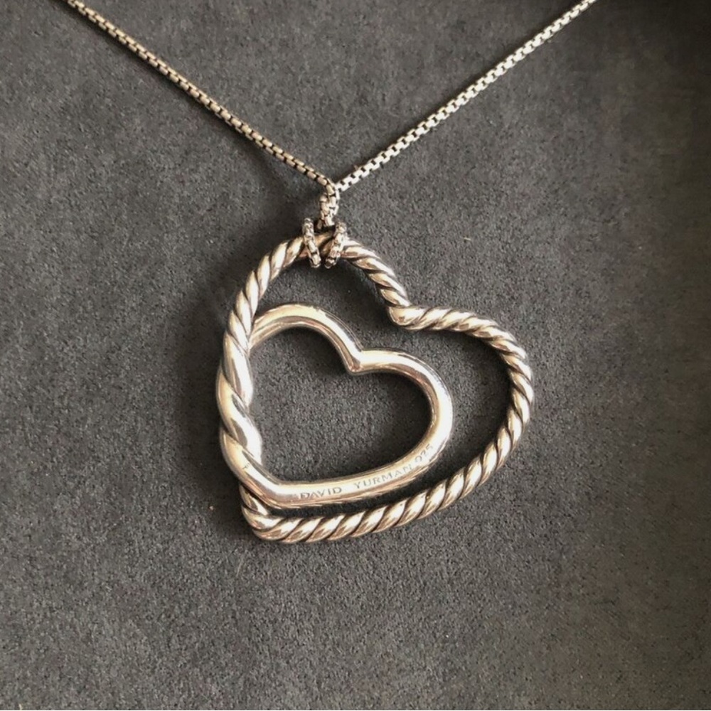 Authentic DAVID YURMAN Continuance Heart Necklace. Sterling Silver 38mm